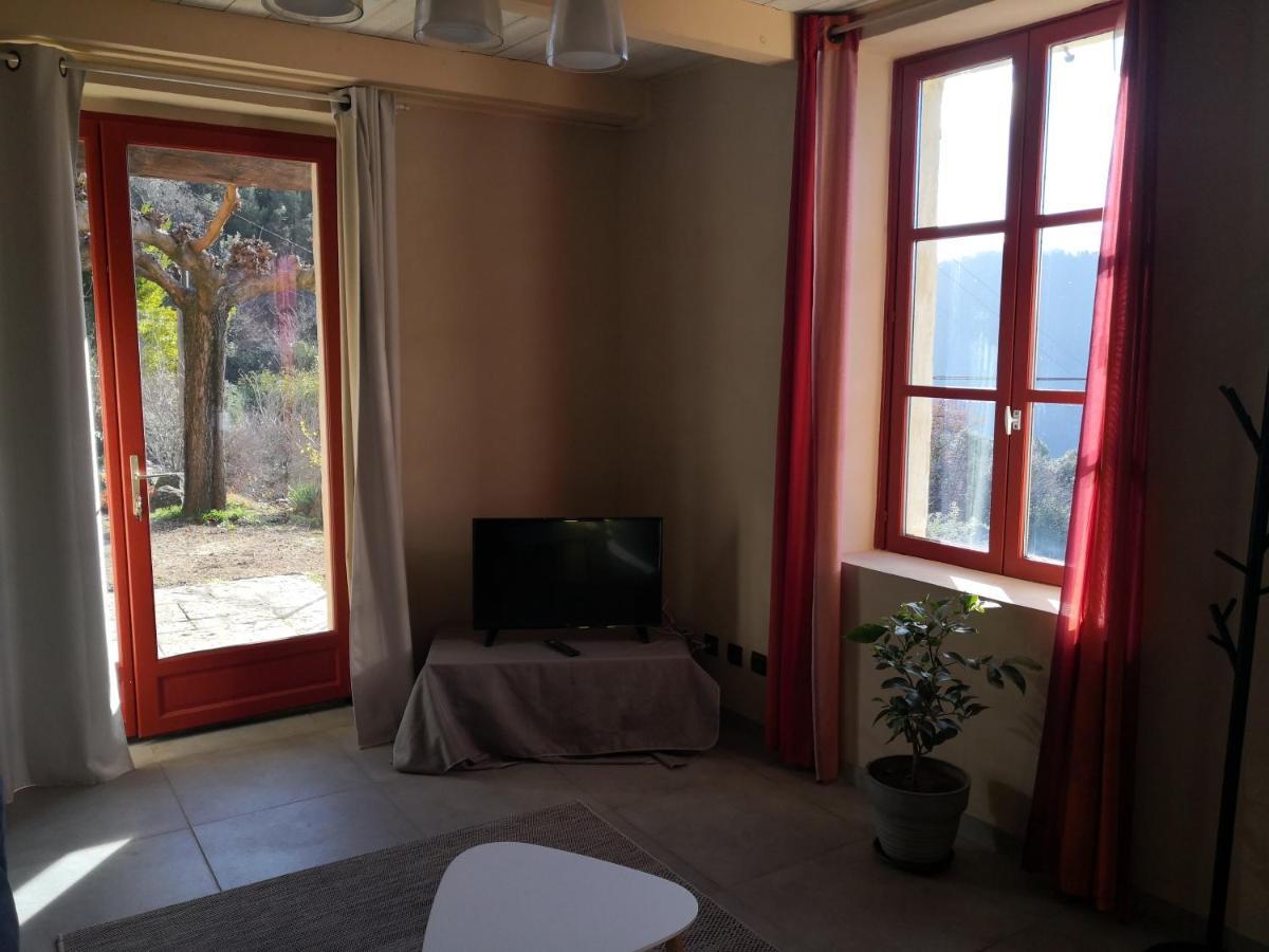 Studio Des Combes Dunières-sur-Eyrieux Zewnętrze zdjęcie